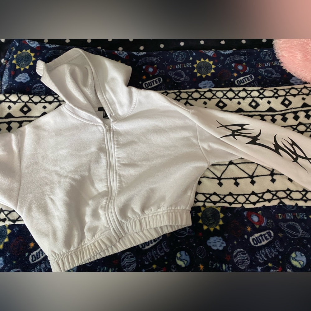 Sweater for the cold crop swear very soft in the inside!